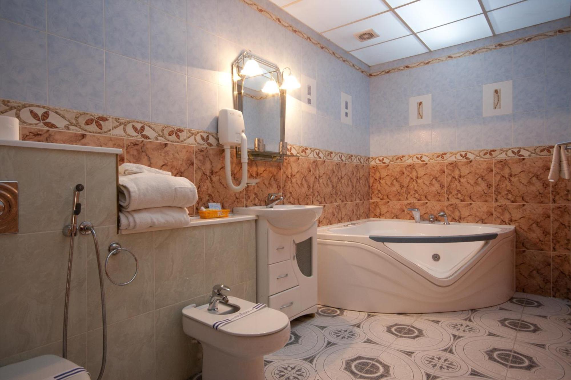 Volter Hotel Lviv Extérieur photo